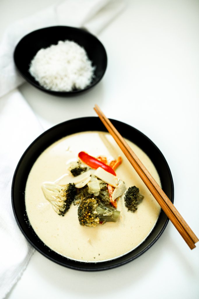 thajske-curry-veganske-bez-masa