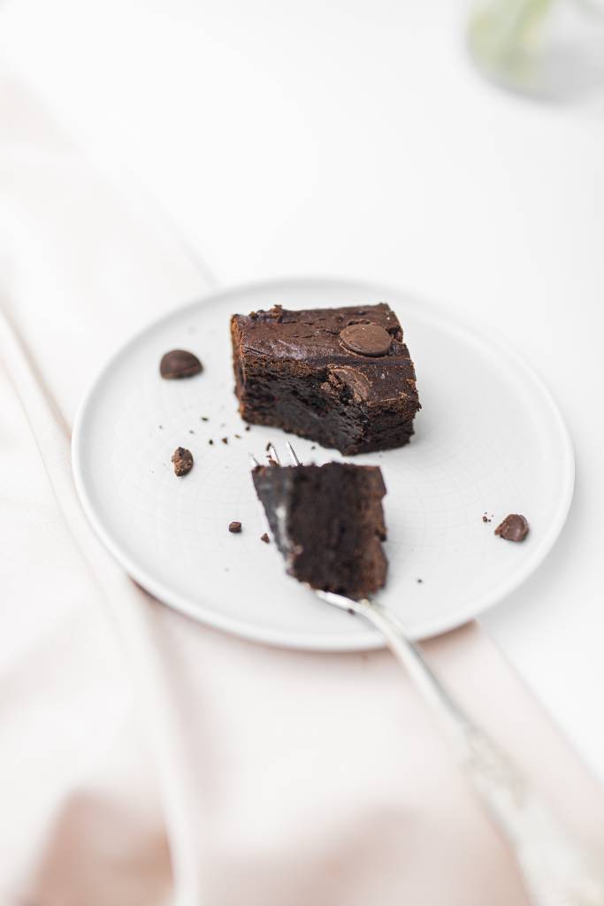jednoduché-čokoládové-brownies-s-kakaom