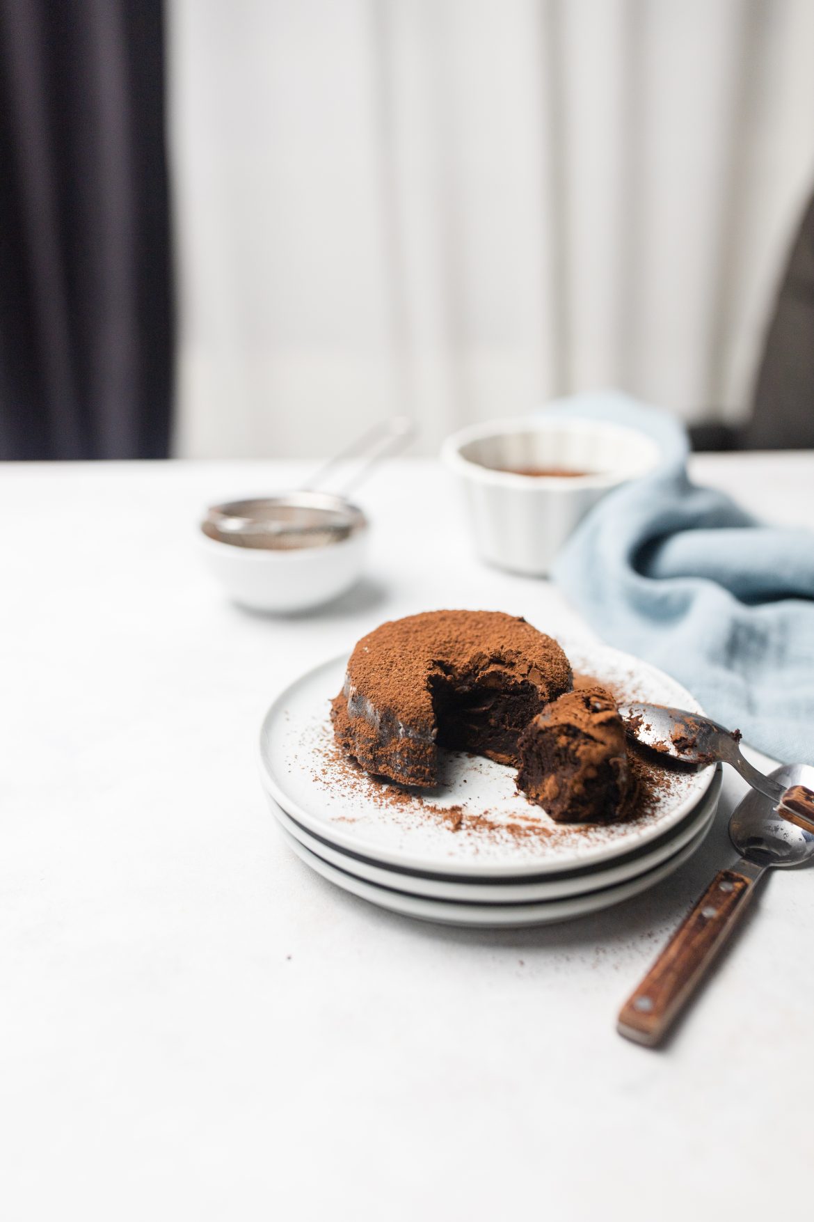 lavovy-kolac-s-kakaom-vegan