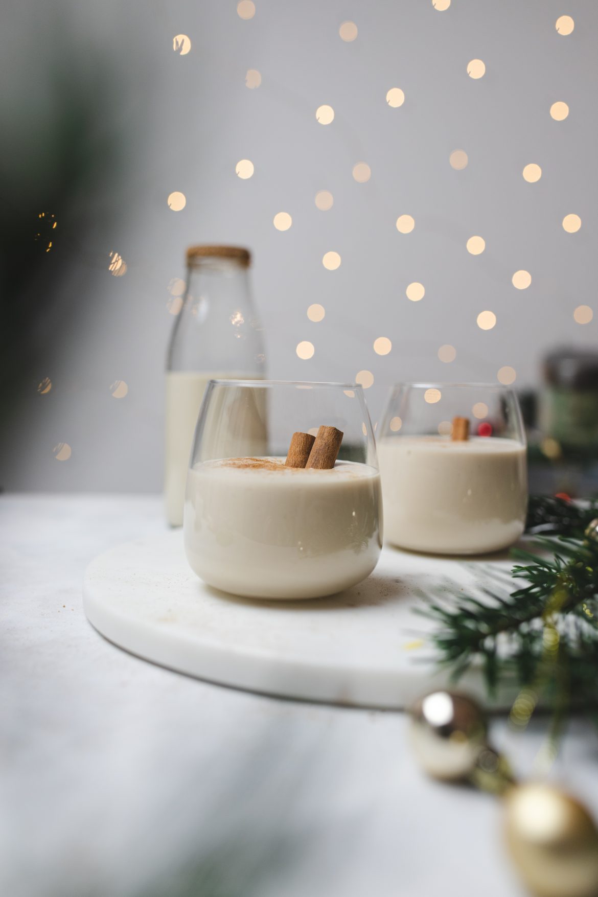 domáci-vegánsky-vianočný-likér-bez-vajec-salka